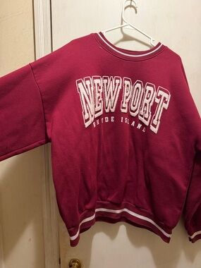 Charlotte Russe Maroon Pullover with White Trim